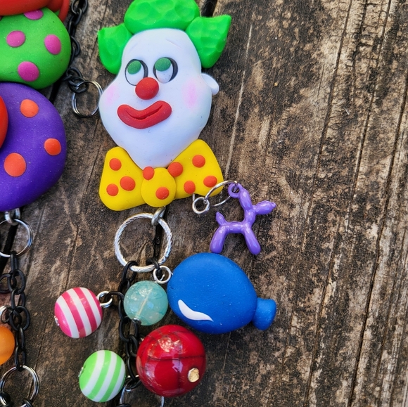 🤡CLOWN Girl🤡 Necklace🎈🎉 - Picture 8 of 8